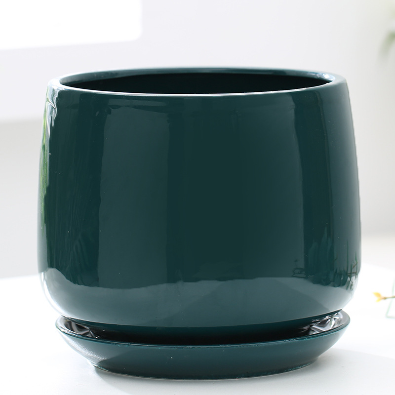 Ceramic Plant Pot with Saucer