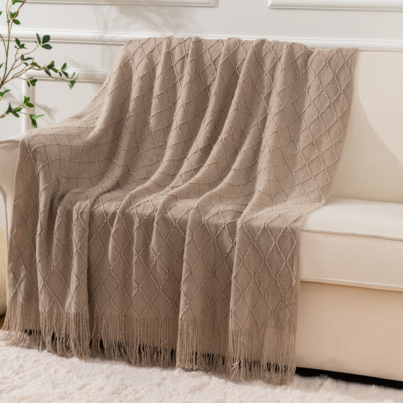 Tasselled Knit Throw