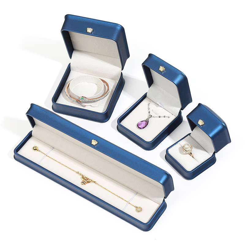 Velvet Ring & Necklace Box